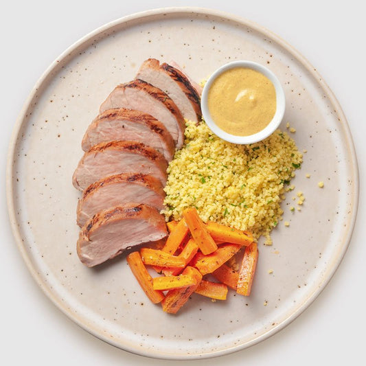 Best Ψαρονέφρι με καραμελωμένα καρότα, κους κους και σάλτσα μέλι - μουστάρδα Online In Athens - meallion